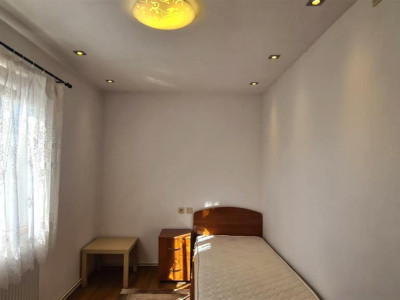 Apartament 3 camere \ vanzare \ Sibiu