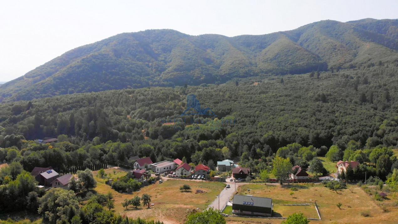 Teren constructii cu PUZ si utilitati \ Cisnadioara \ Sibiu
