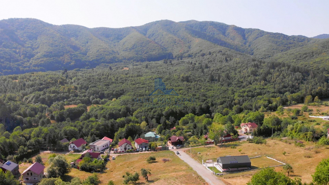 Teren constructii cu PUZ si utilitati \ Cisnadioara \ Sibiu