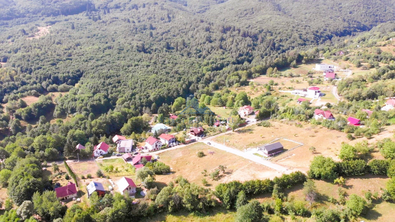 Teren constructii cu PUZ si utilitati \ Cisnadioara \ Sibiu