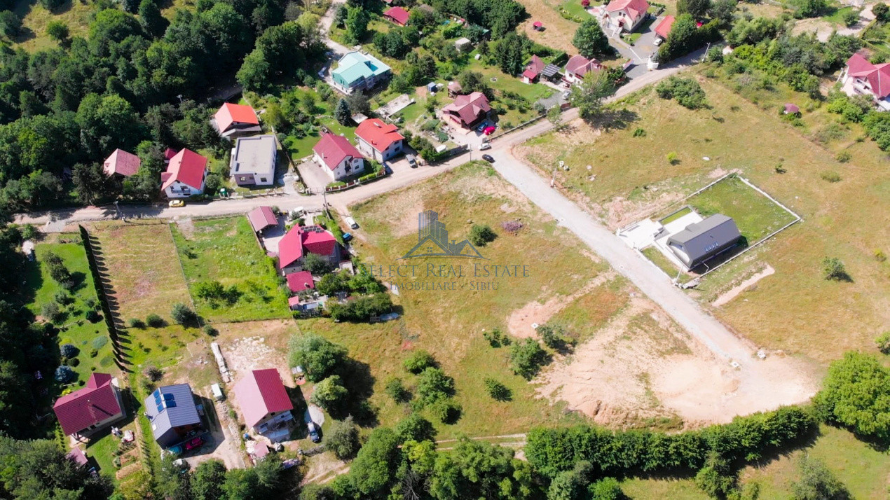 Teren constructii cu PUZ si utilitati \ Cisnadioara \ Sibiu