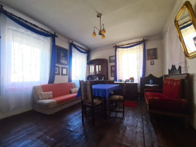 Casa \ Sibiel \ vatra satului \ ultracentral \ Sibiu