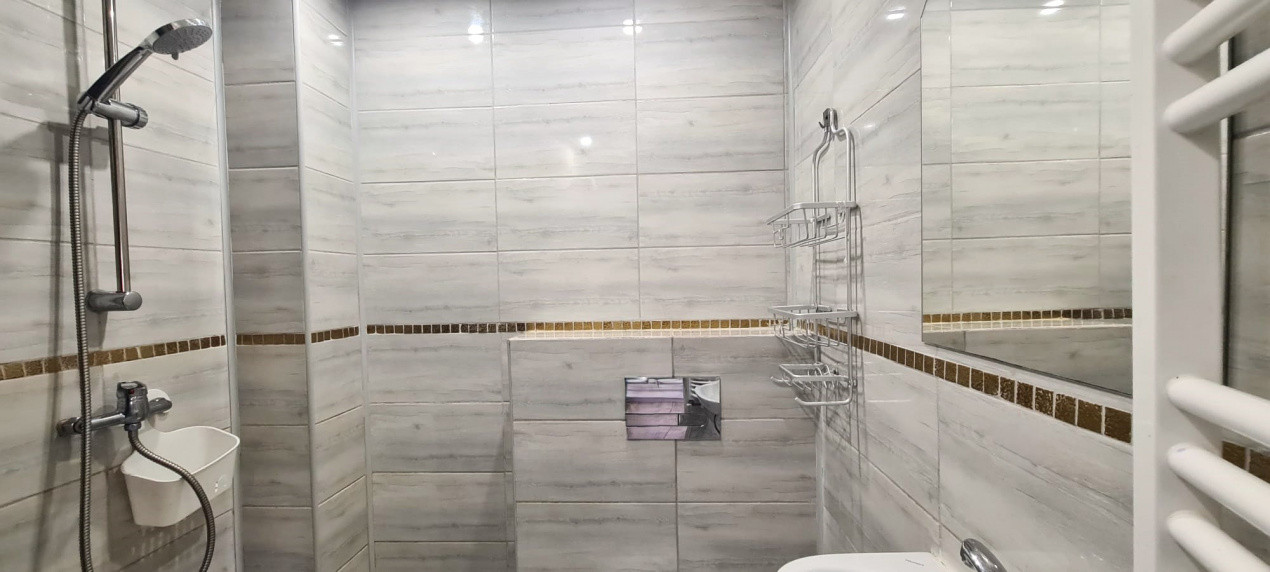 Apartament 2 camere \ mansarda \ Zona - Piata Cluj - Sibiu