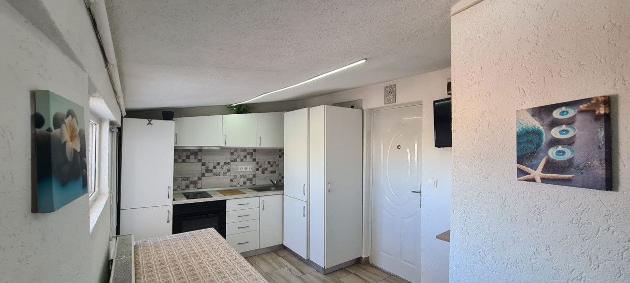 Apartament 2 camere \ mansarda \ Zona - Piata Cluj - Sibiu