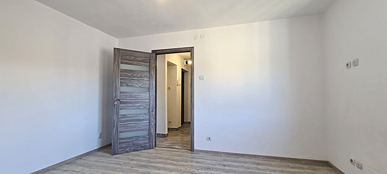 Apartament 2 camere \ vanzare \ Tarnaveni - Mures