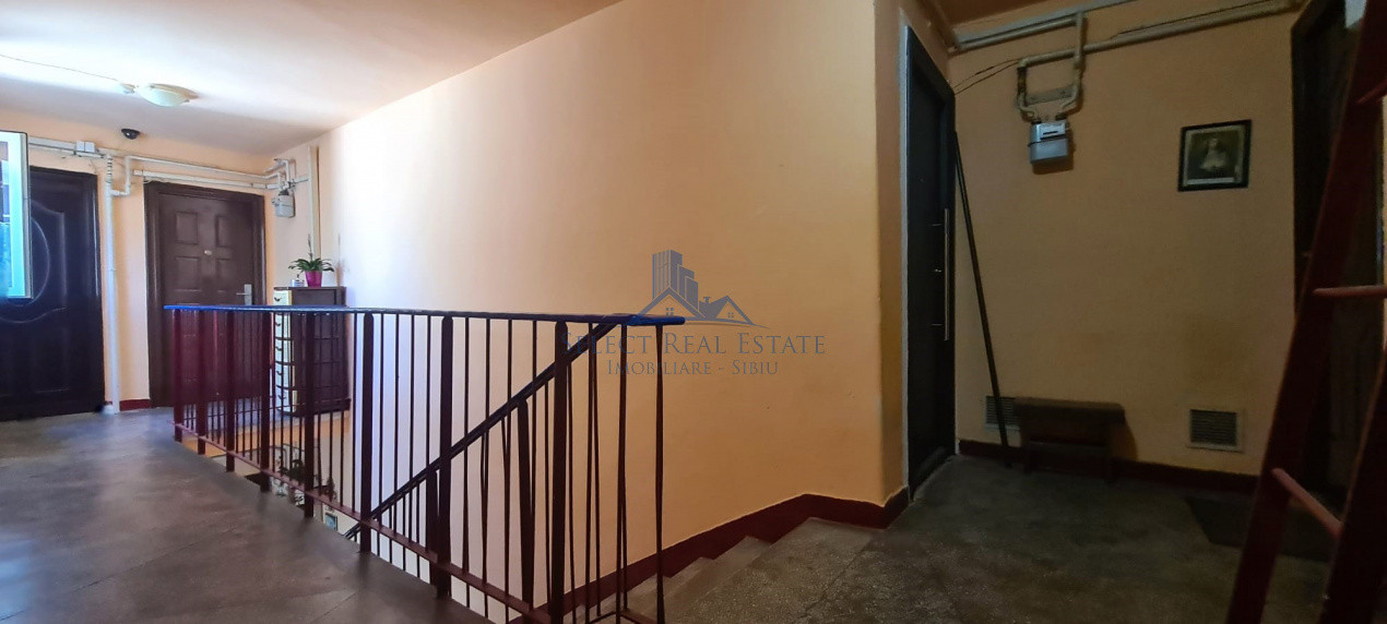 Apartament 2 camere \ Total Renovat \ Tarnaveni - Mures