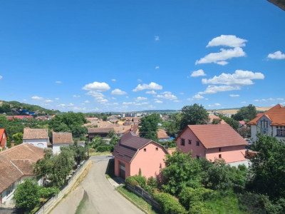 Apartament 2 camere \ vanzare \ Tarnaveni - Mures