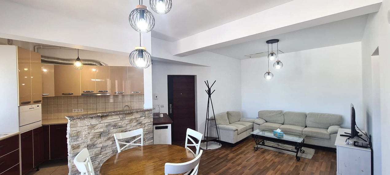 Apartament 3 camere \ inchiriere \ Sibiu