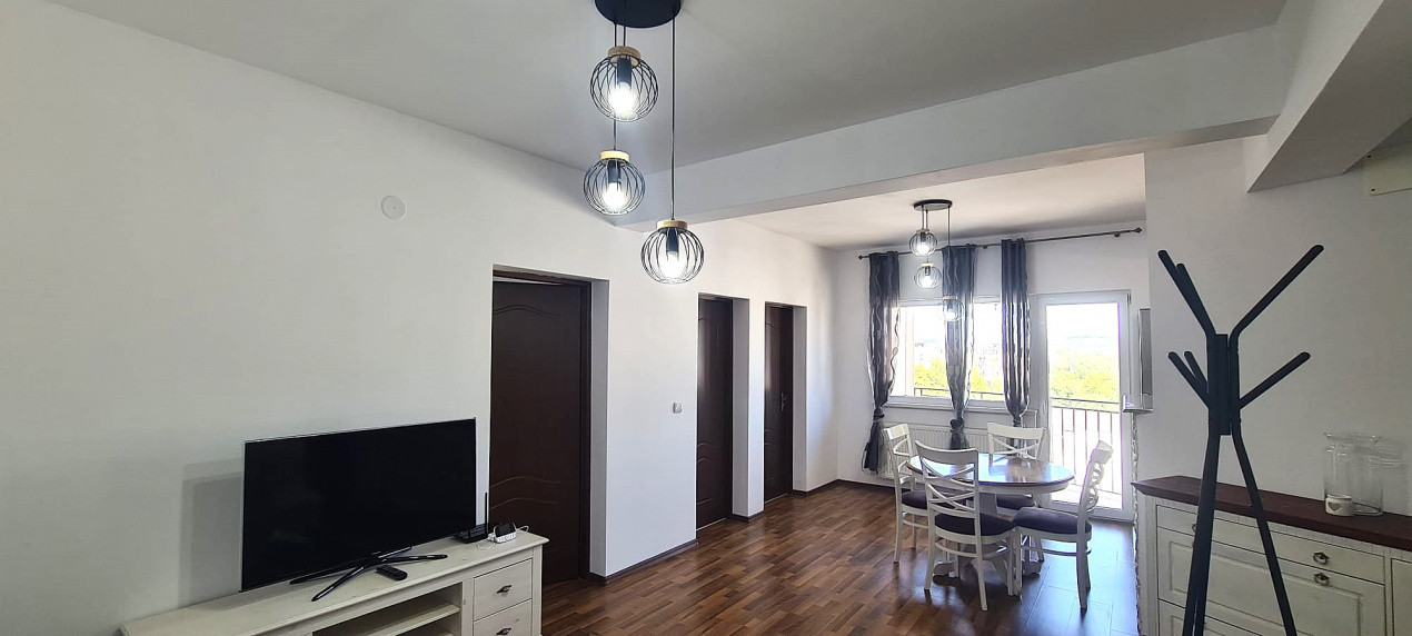 Apartament 3 camere \ inchiriere \ Sibiu