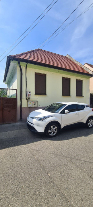 Casa individuala \ inchiriere \ Sibiu 