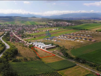 Teren intravilan 2500 mp \Sibiu \Sura Mare