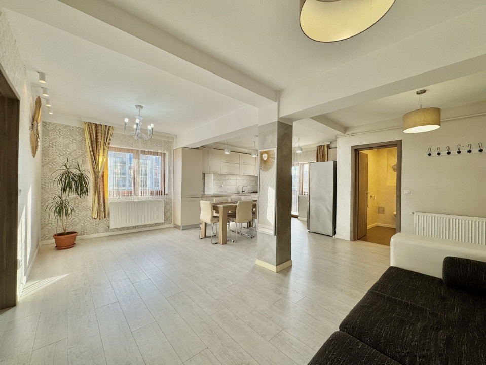 Apartament 3 camere \ parcare si curte privata \ Sibiu 