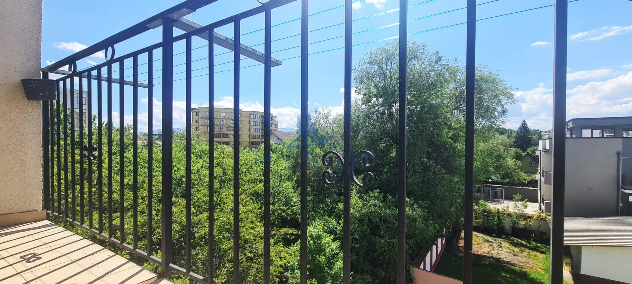 Apartament 3 camere \ curte privata \ Sibiu