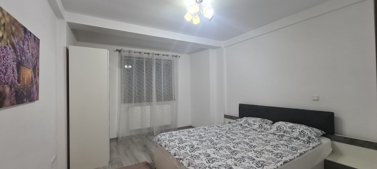 Apartament 3 camere \ parcare si curte privata \ Sibiu 