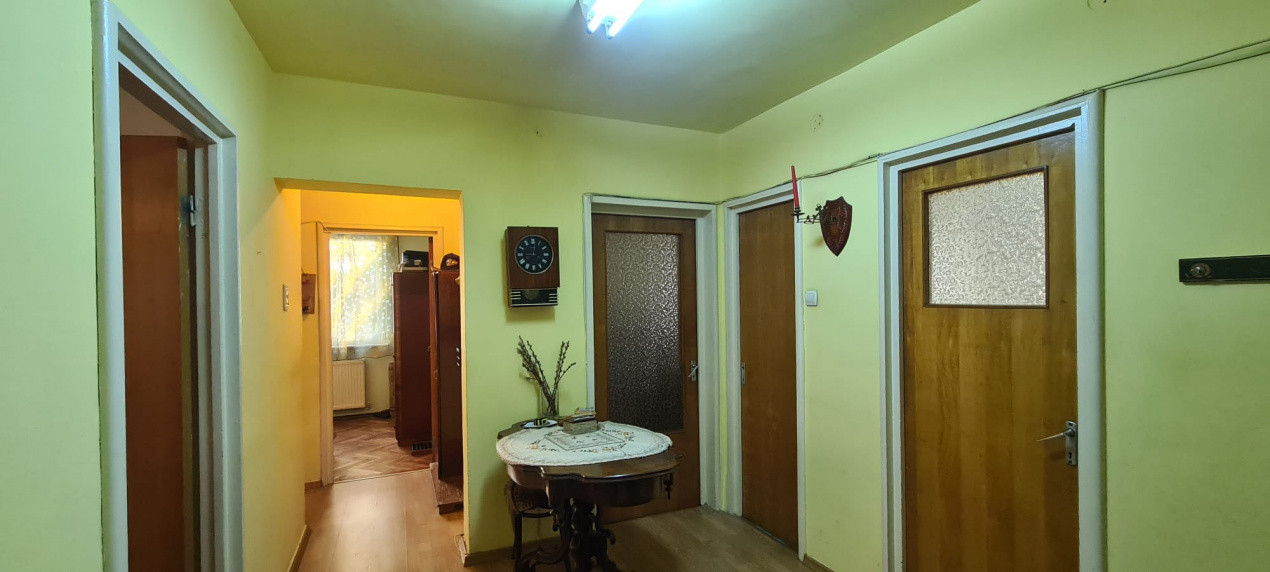 Apartament 3 camere \ etaj 1 \ Sibiu - Bvd. Mihai Viteazul