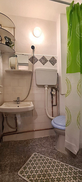 Garsoniera mica si cocheta \ Sibiu \ Vasile Aaron