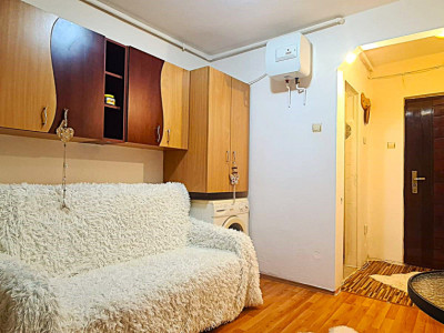 Garsoniera mica si cocheta \ Sibiu \ Vasile Aaron