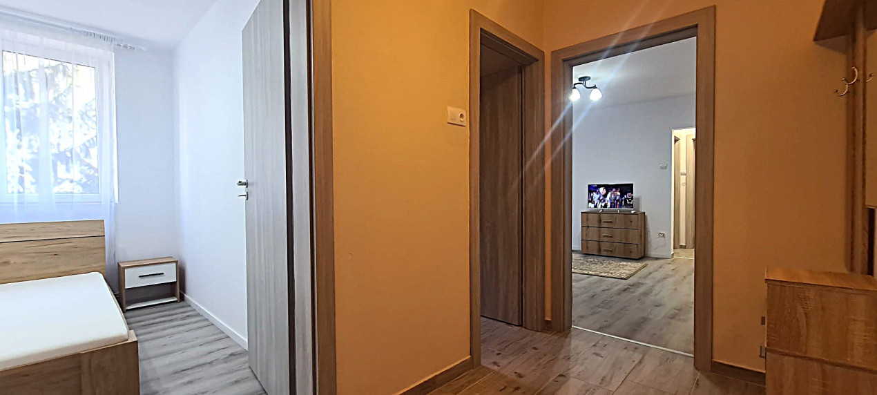 Apartament 3 camere \ etaj 1 \ Sibiu - Rahovei