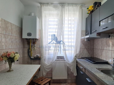 Apartament 2 camere decomandat \ Sibiu - Cedonia