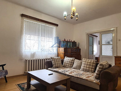 Apartament la casa + curte \ inchiriere \ Sibiu