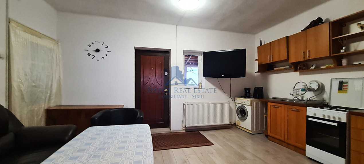 Apartament 2 camere la curte \ Sibiu