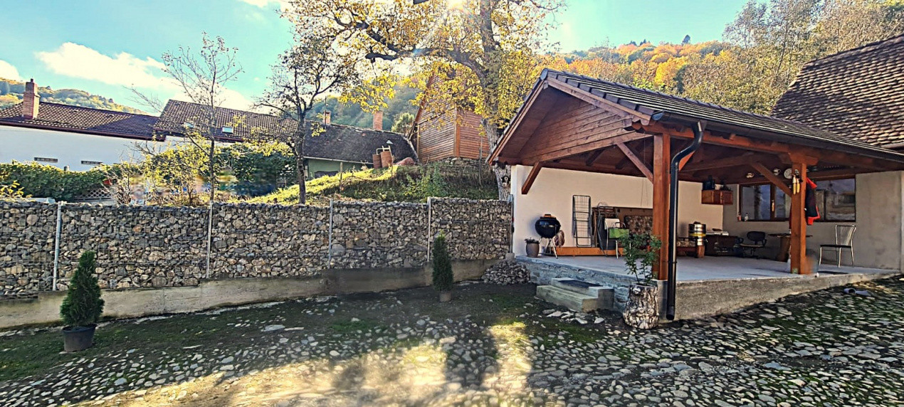 Casa rustica \ deosebita \ Marginimea Sibiului \ Fantanele