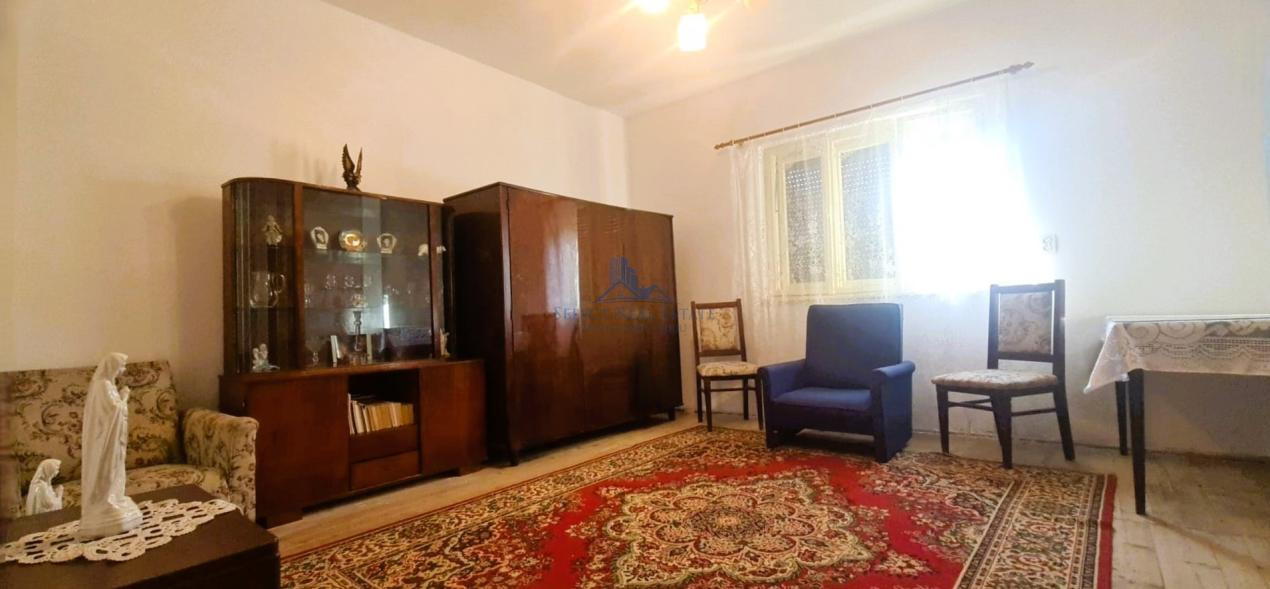 Casa individuala \ 1500 mp teren \ vanzare 