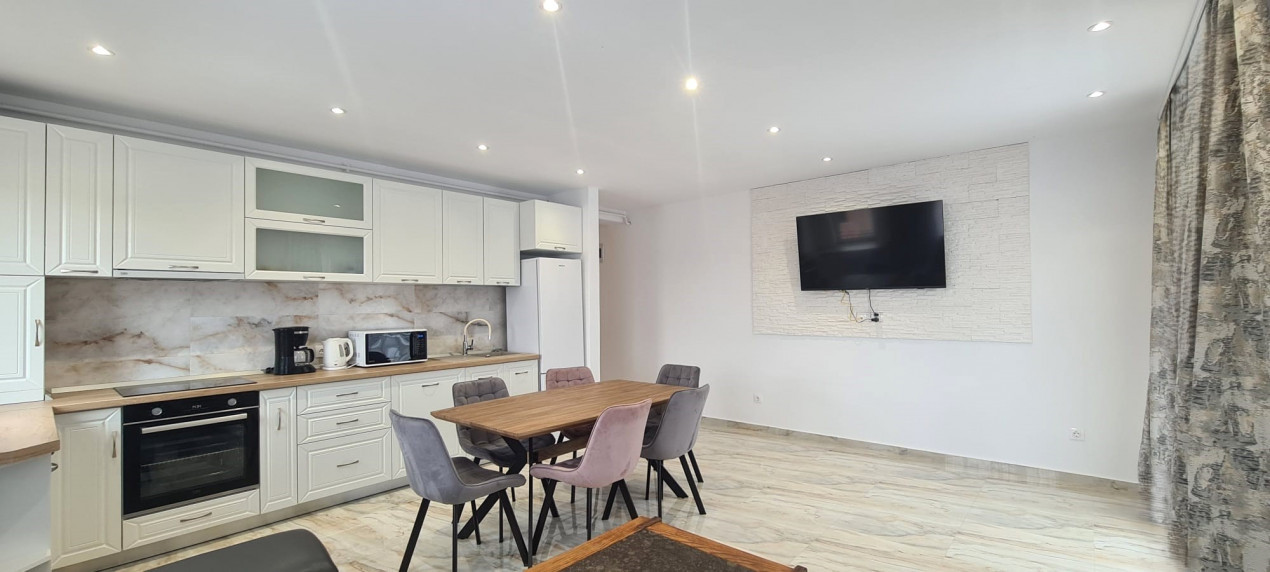 Apartament 6 camere decomandat / inchiriere / Arhitectilor-Sibiu