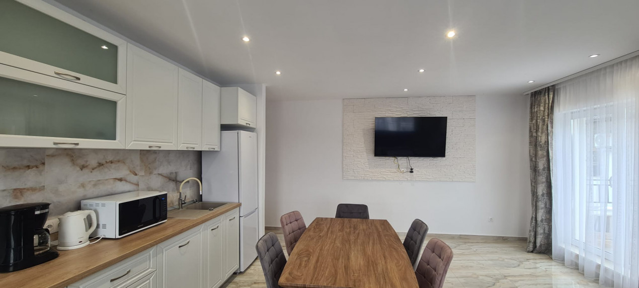 Apartament 6 camere decomandat / inchiriere / Arhitectilor-Sibiu