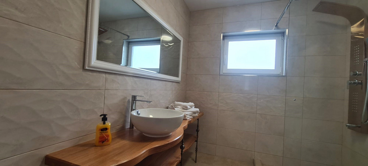 Apartament 6 camere decomandat / inchiriere / Arhitectilor-Sibiu