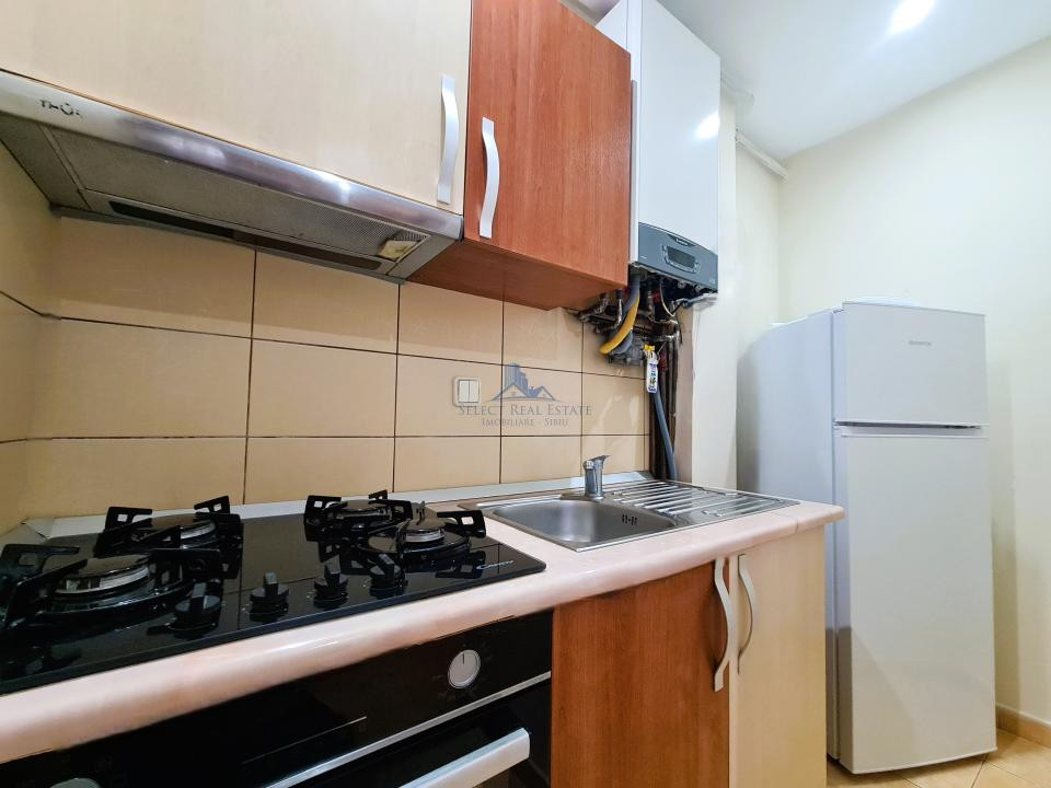 Apartament 3 camere\ Etaj 2\ Sibiu - zona Belvedere