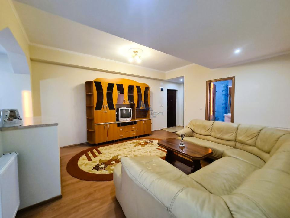 Apartament 3 camere\ Etaj 2\ Sibiu - zona Belvedere